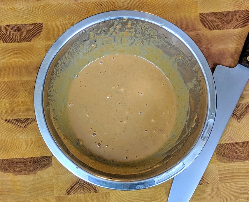 Mixed pad thai peanut sauce in a bowl