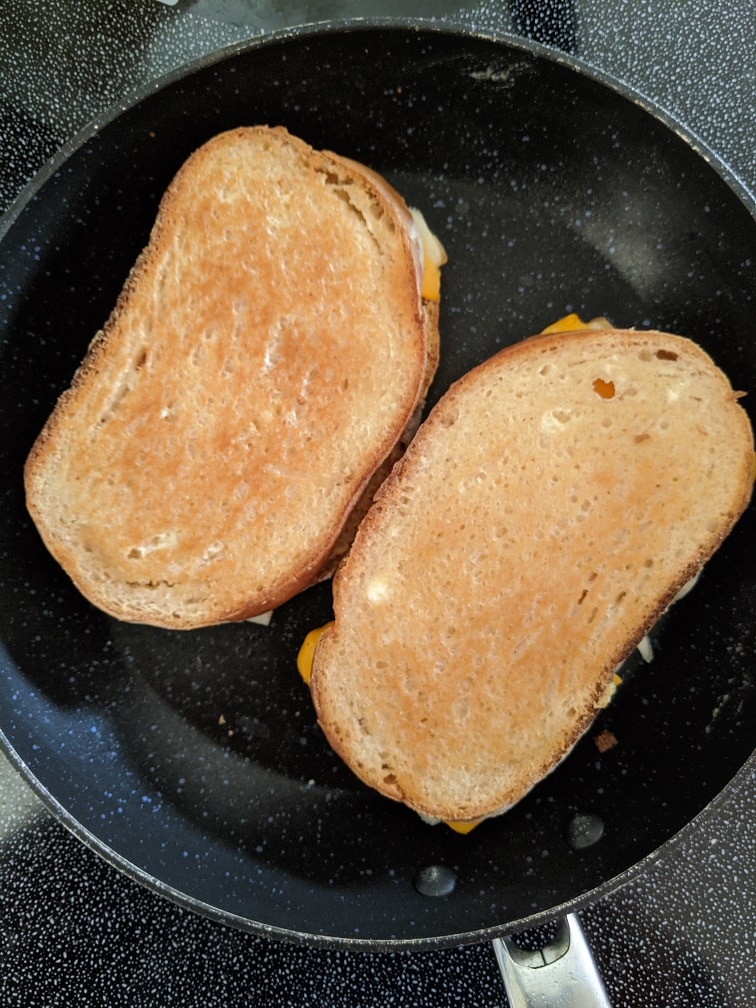 How To Make The Ultimate Grilled Cheese