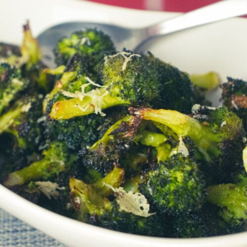 Broccoli roasted with lemon and parmesan